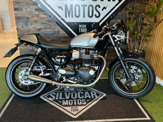 TRIUMPH STREET CUP 